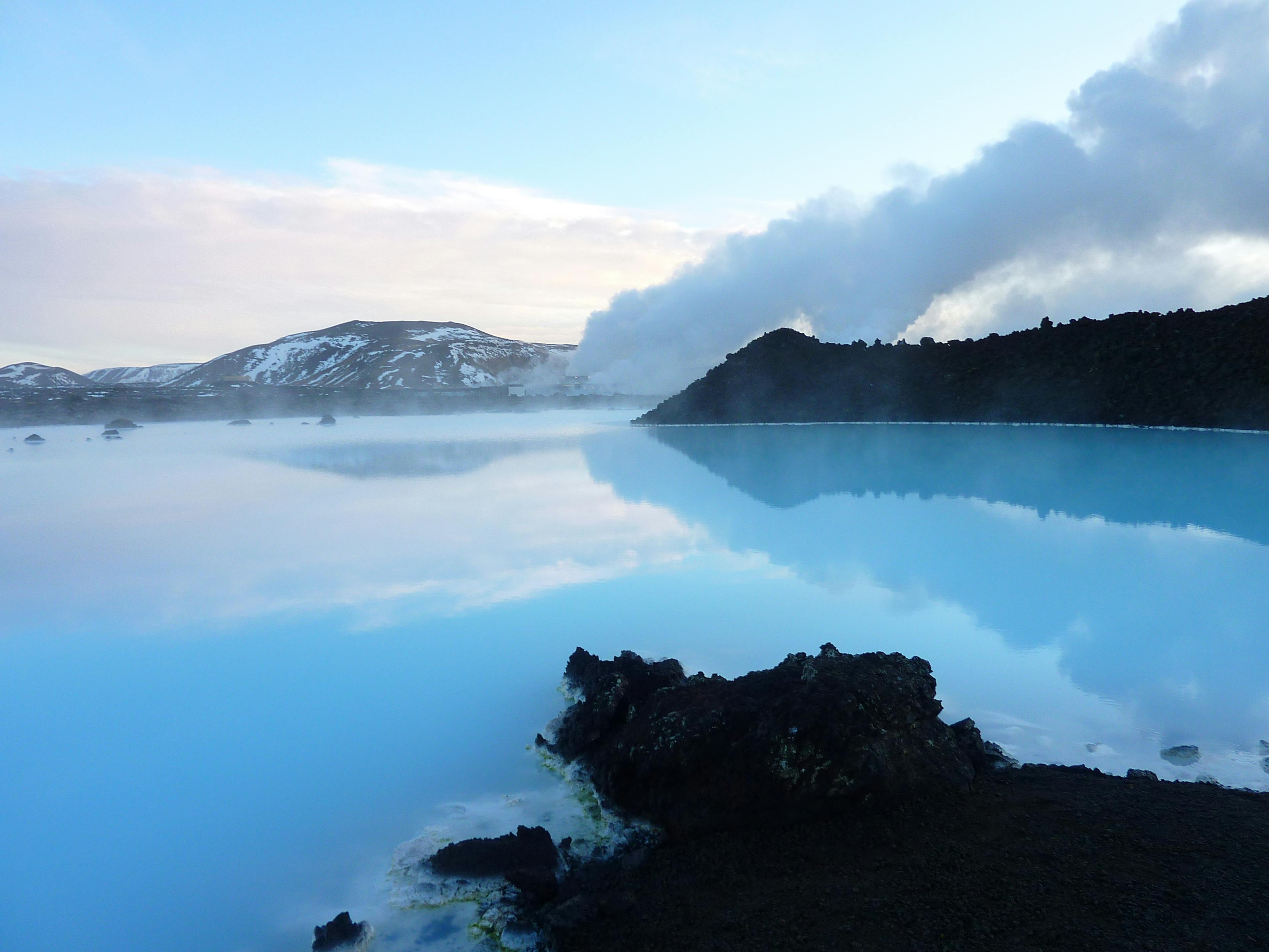 スキンケアより先に、
"お湯"を変えてみる。